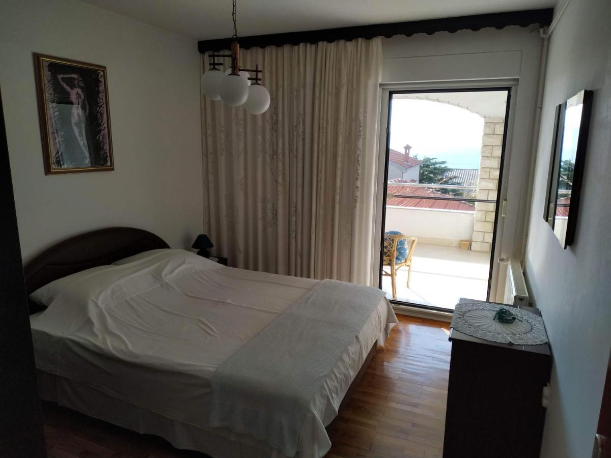 Apartments Marino Novi Vinodolski Bagian luar foto