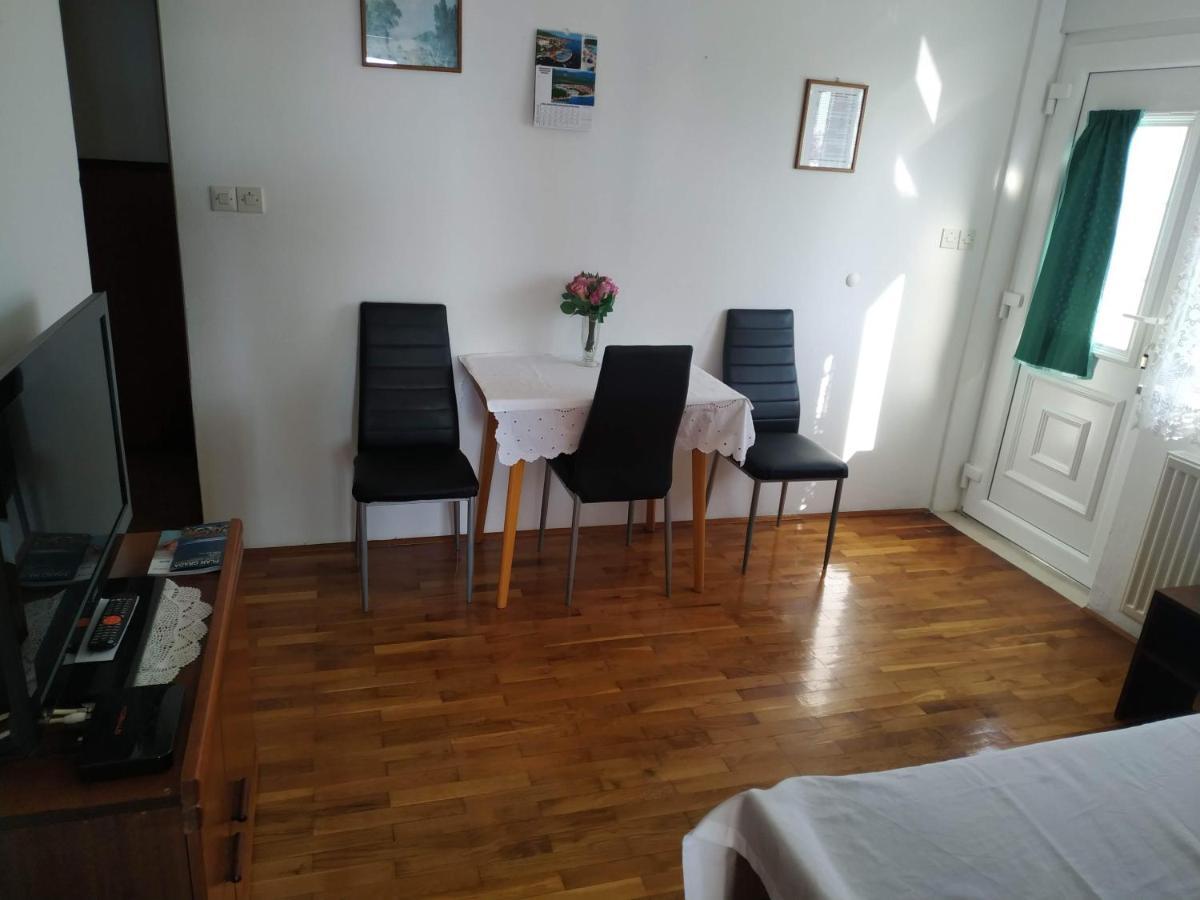 Apartments Marino Novi Vinodolski Bagian luar foto