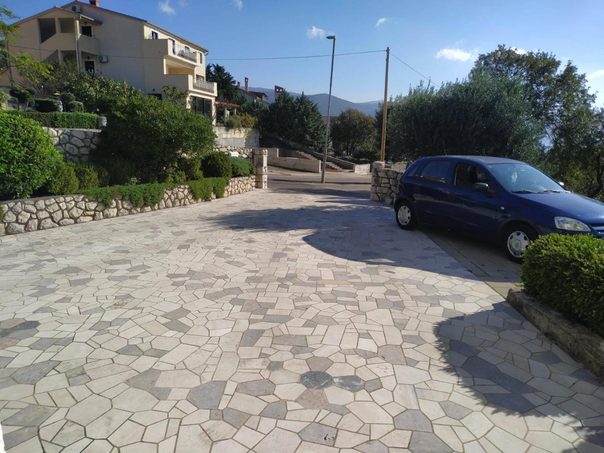 Apartments Marino Novi Vinodolski Bagian luar foto