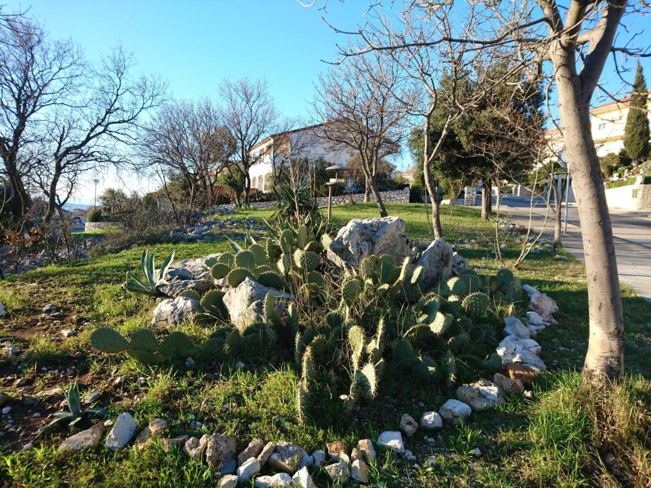 Apartments Marino Novi Vinodolski Bagian luar foto