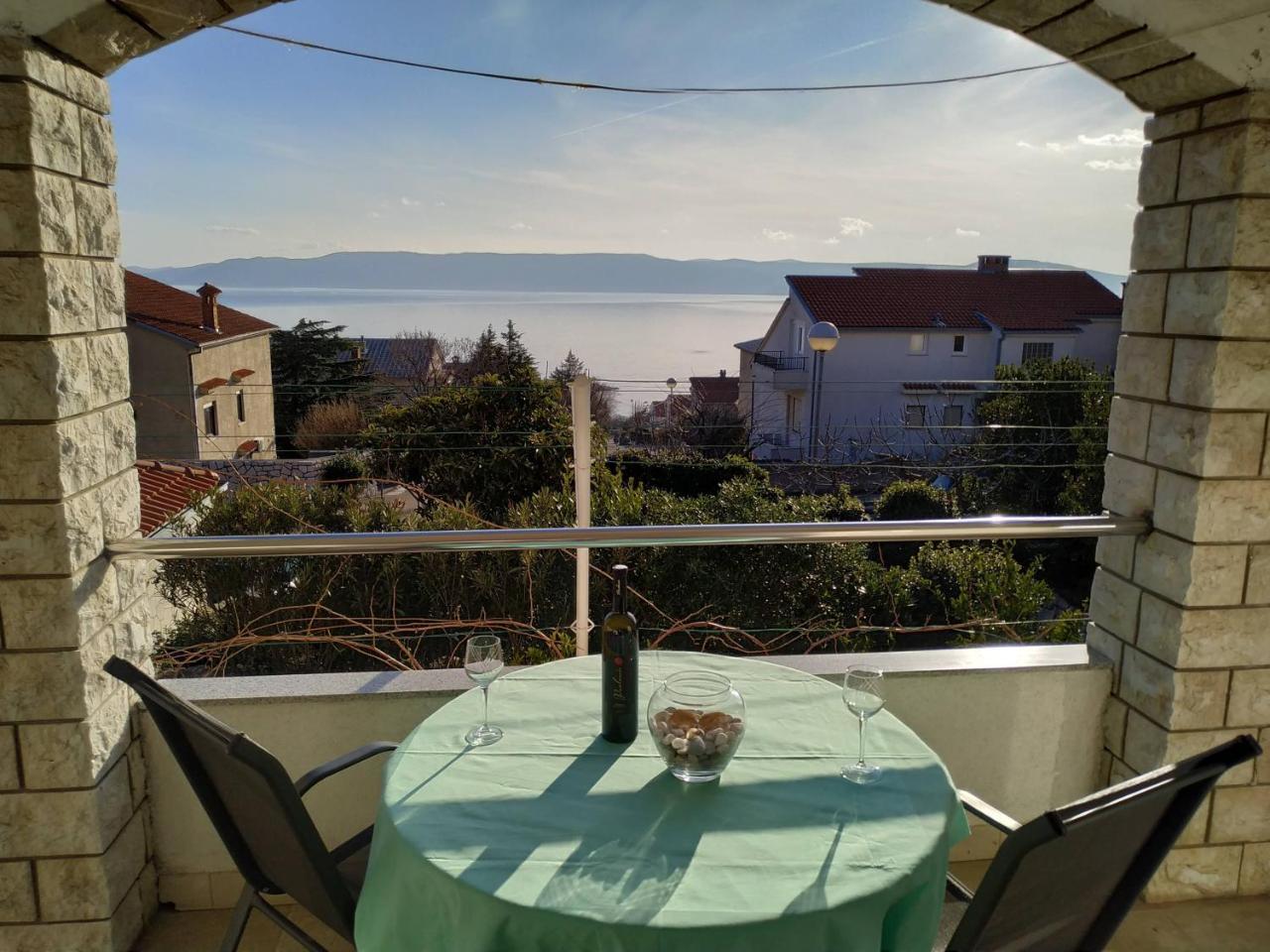 Apartments Marino Novi Vinodolski Bagian luar foto
